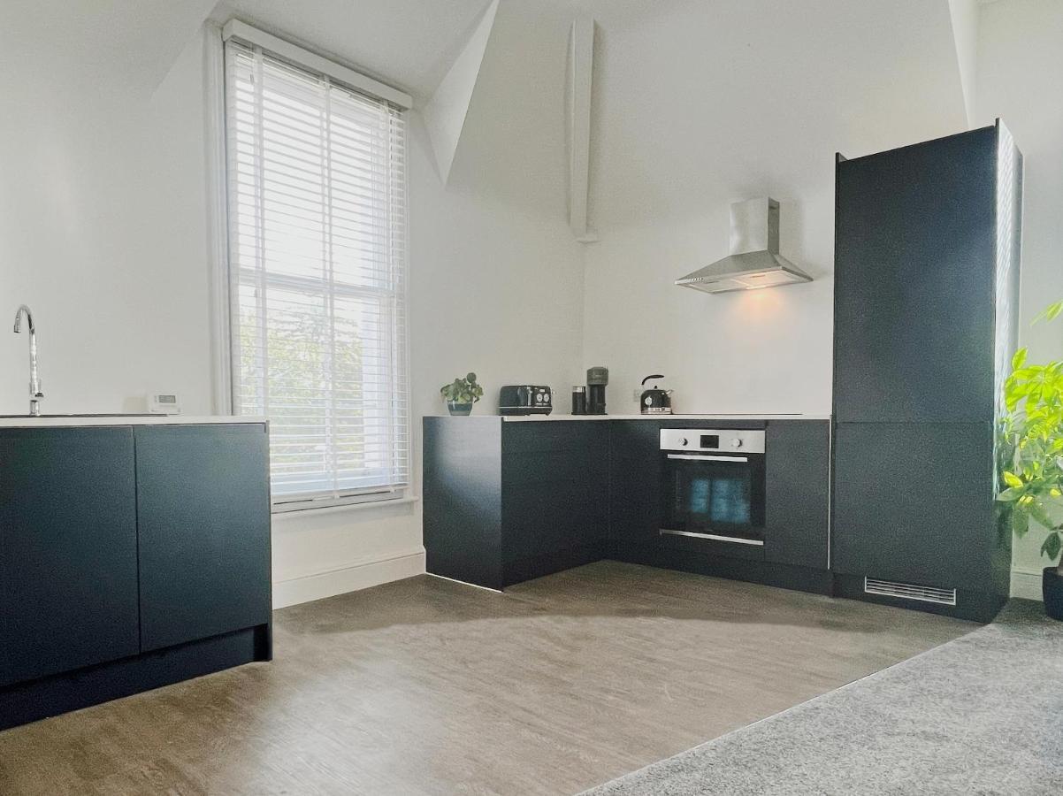 Perfectly Located City Centre Apartments Exeter Esterno foto